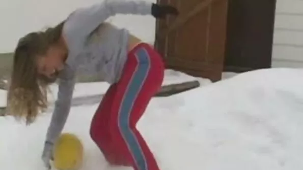 Kurvikas blowjob lesbi video gratis tüdruk võtab oskusi.