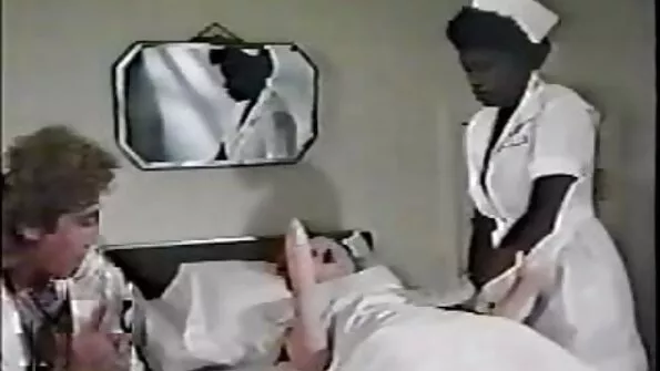 Hästi valitud sex video lesbi vaba päev.