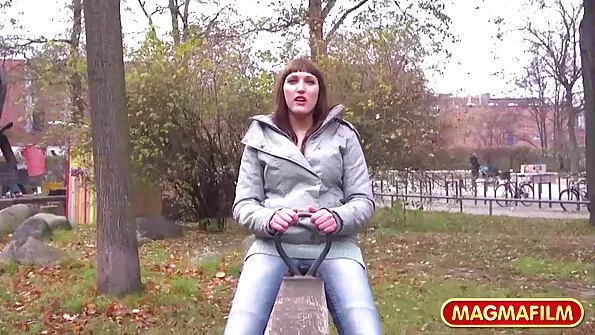 Ideaalsed xnxx lesbi rinnad, mida proovida.