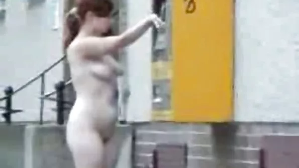 Ööliblikad pornostaaride tasemel. video xxx lesbi