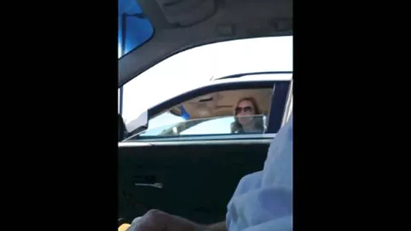 Armastuse sisendamine blowjobs ei ole lesbi mp4 lihtne ülesanne.