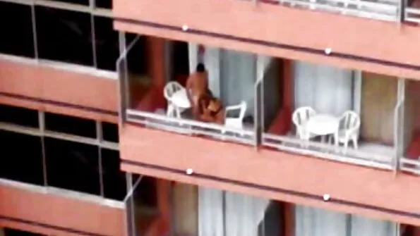Ainult pornohub lesbi teisipäeviti iga massaažiga saad kingituseks orgasmi.