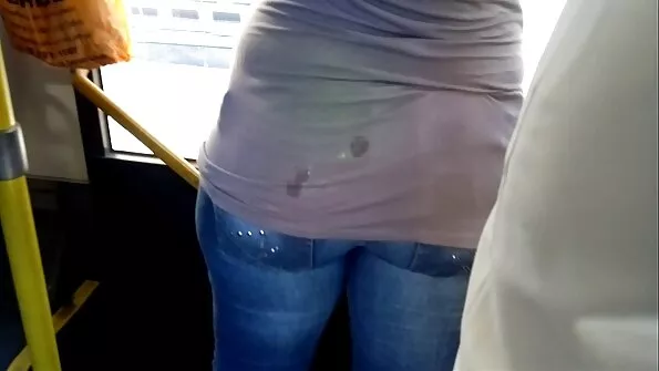 Nümfomaanile on avatud lesbi mp4 kõik meeste uksed