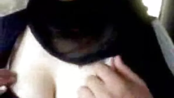 Hommikune porn tube lesbi rügamine käeraudades annab laengu terveks päevaks.