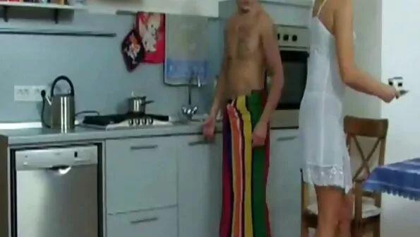 Uurige riista nagu korrutustabelit. xnxx lesbi