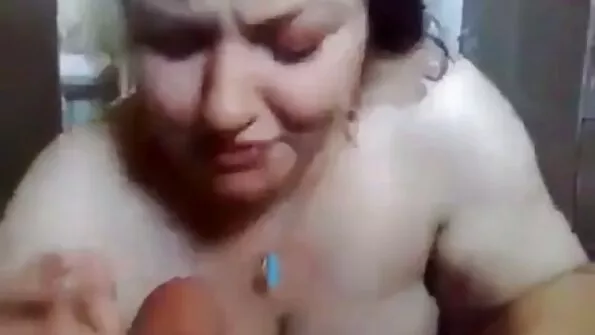 Kurgu hd lesby soojendamine enne külaliste saabumist.