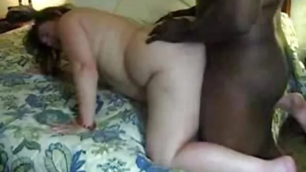 Kõva kukk äratab mom sex lesbi anaalseid soove.