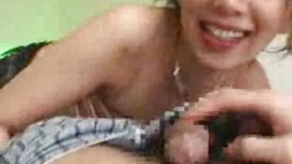 Seksuaalsuse mom lesbi sex võlu paneb kasuisa persse.