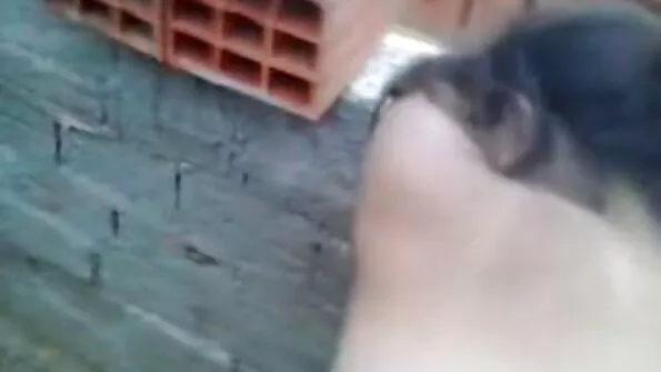 Esimese päeva veedan vabaduses peenisel. lesbi sexi