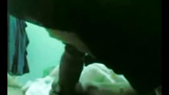 Neiu osalise tööajaga lits moonlights. porno lezbik