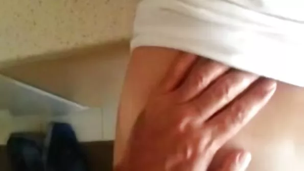 Kaalul lezbik xxx on Peyton Presley suured rinnad.
